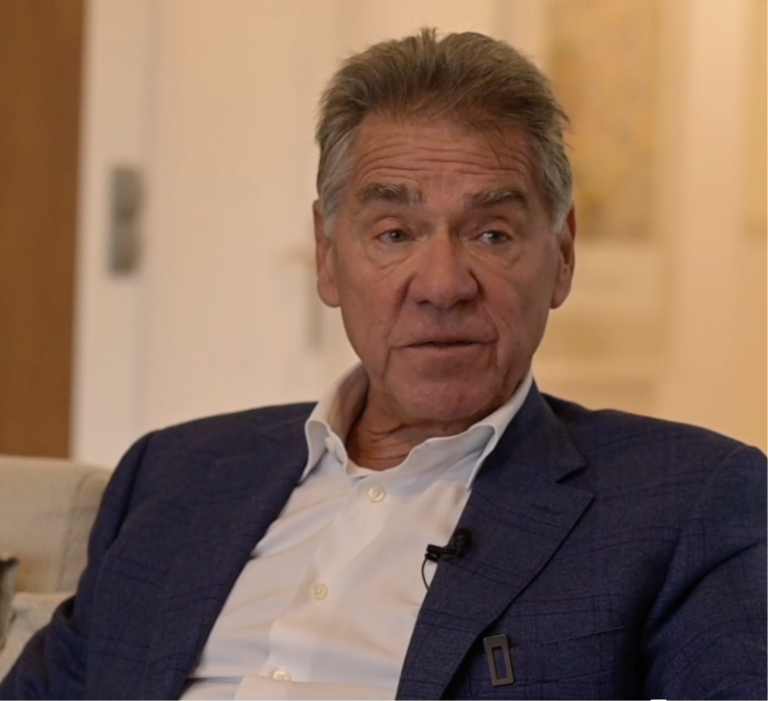 Roy Peires Club La Costa and the Development of Community-Focused Hospitality Programs